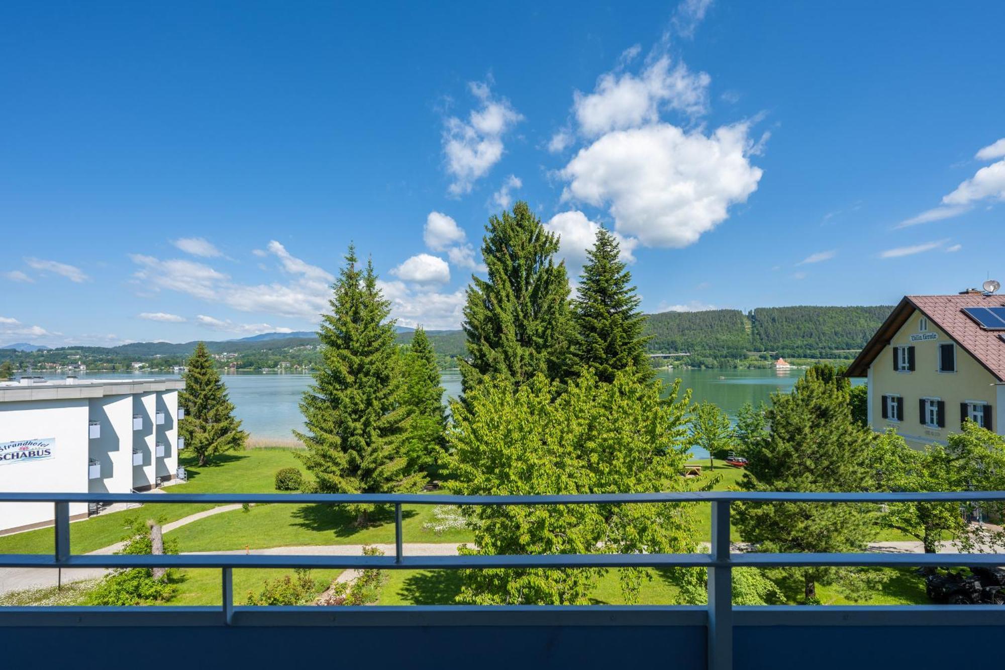 Strandhotel Schabus Velden am Wörthersee Cameră foto